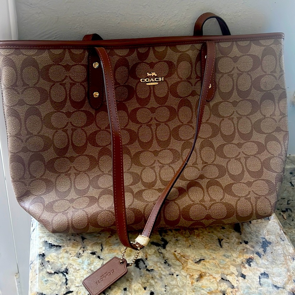 Coach purse F58292